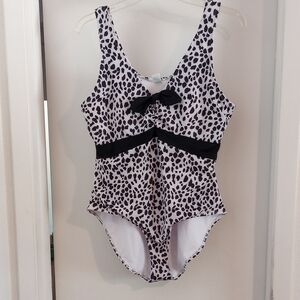 Black and White Animal Print Swimsuit